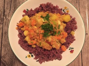 Wurzelgemüsecurry mit Reis